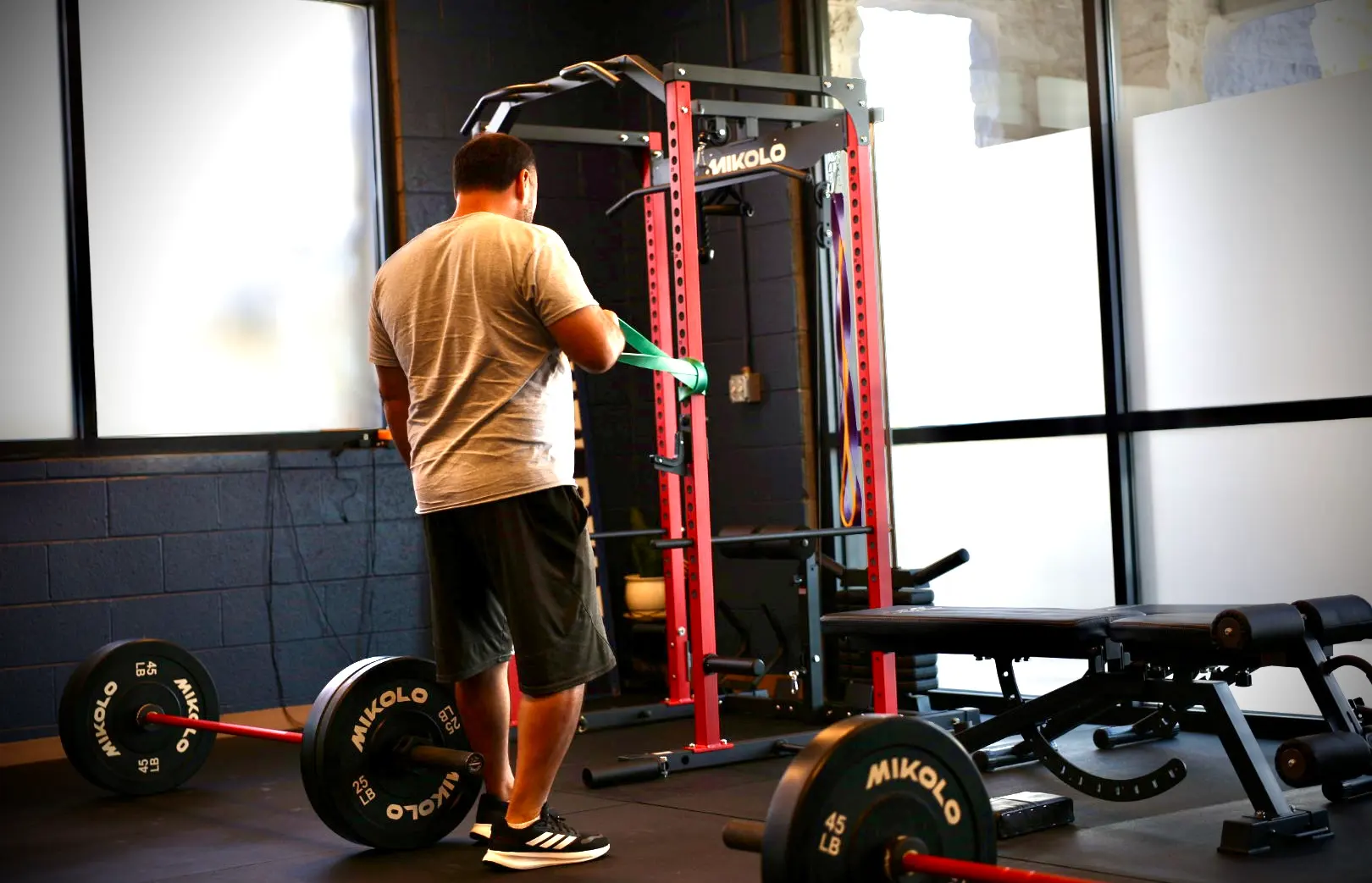 Band work at the rack
